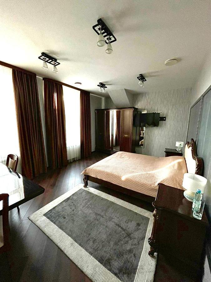 Hotel Villa Venice 빈니차 외부 사진