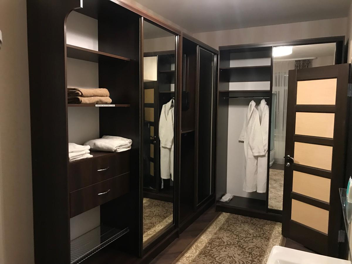 Hotel Villa Venice 빈니차 외부 사진