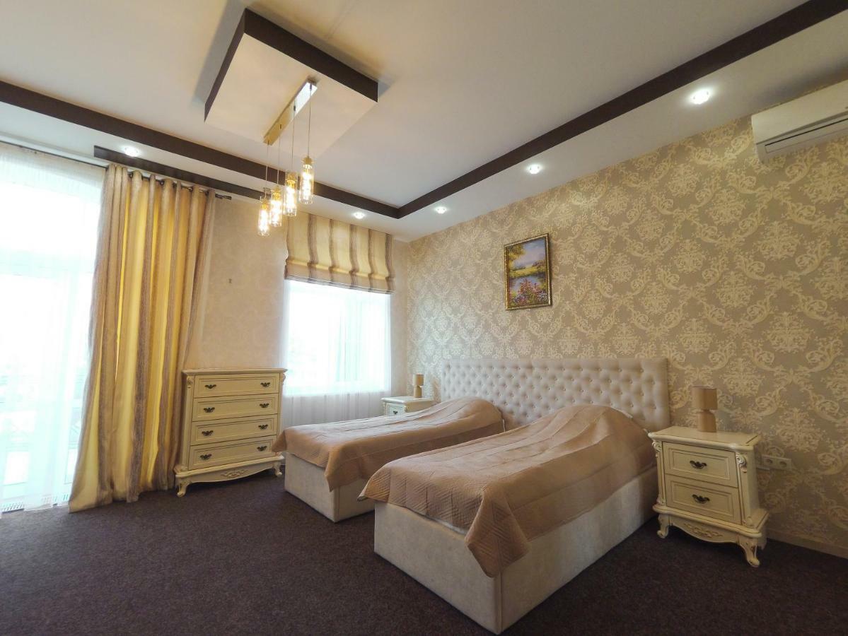 Hotel Villa Venice 빈니차 외부 사진