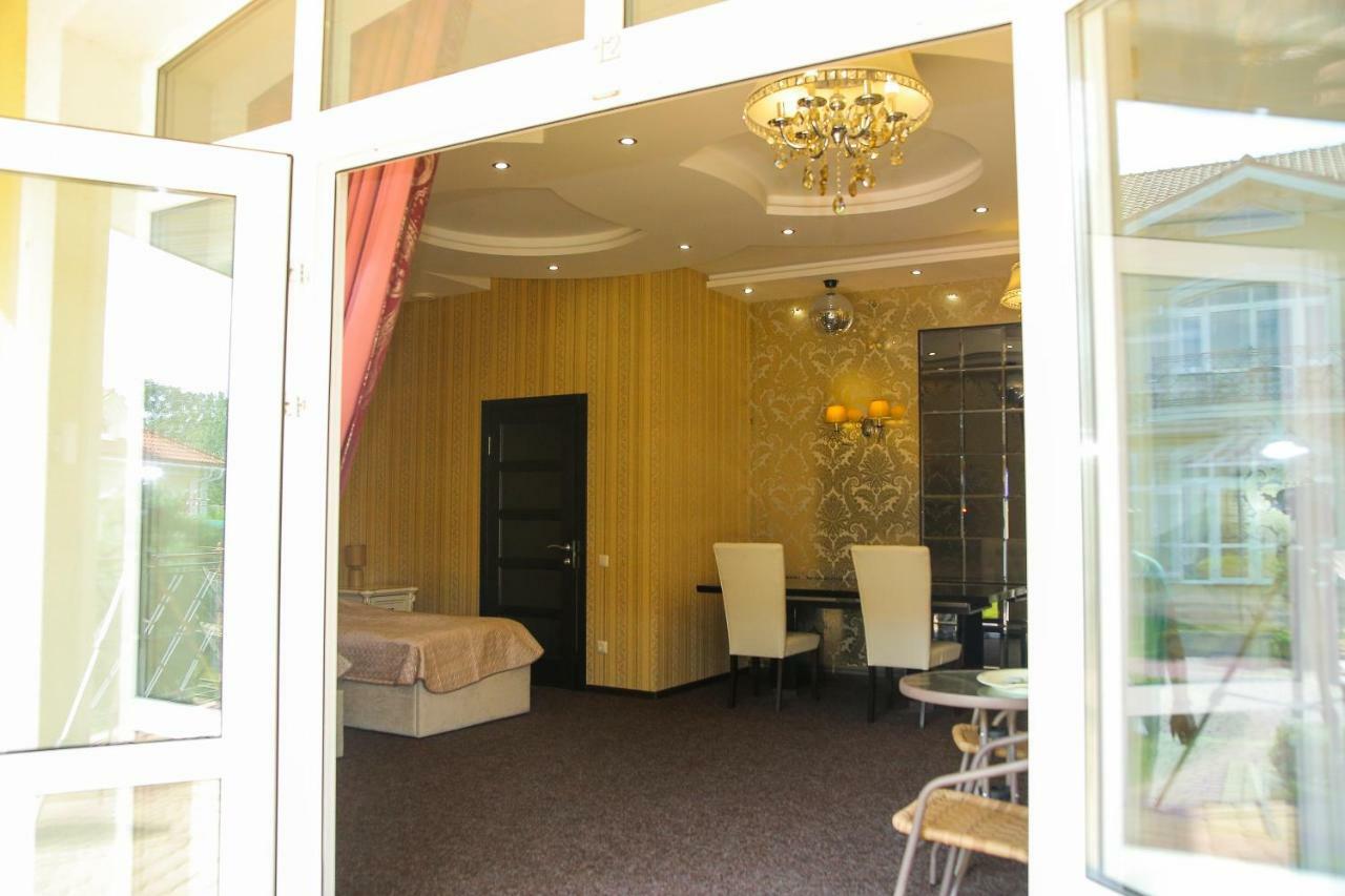 Hotel Villa Venice 빈니차 외부 사진