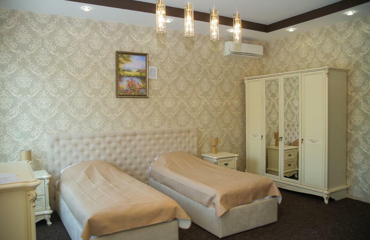 Hotel Villa Venice 빈니차 외부 사진