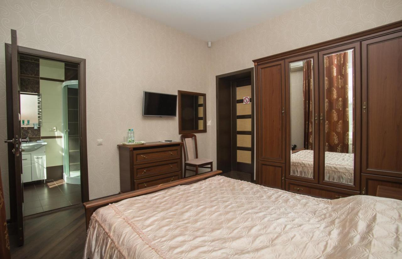 Hotel Villa Venice 빈니차 외부 사진