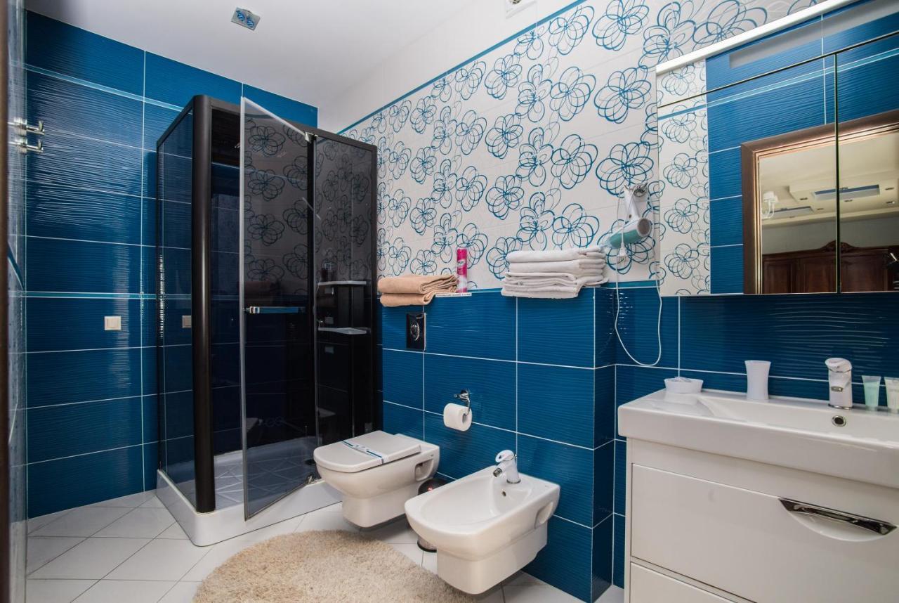 Hotel Villa Venice 빈니차 외부 사진
