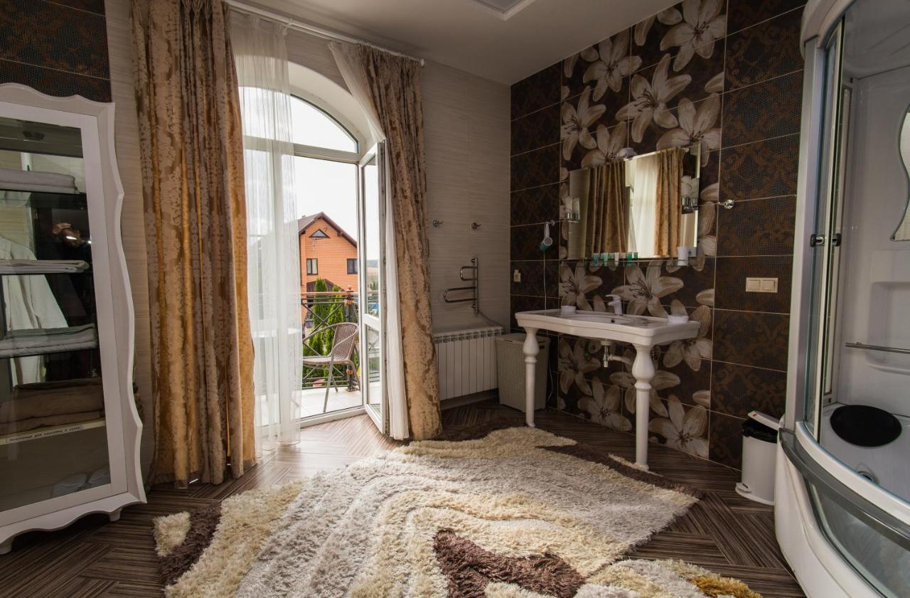 Hotel Villa Venice 빈니차 외부 사진